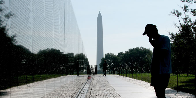 Washington Monument Viet
