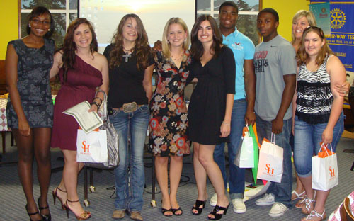 Lee County Community-Youth Development Program Wraps up for 2012