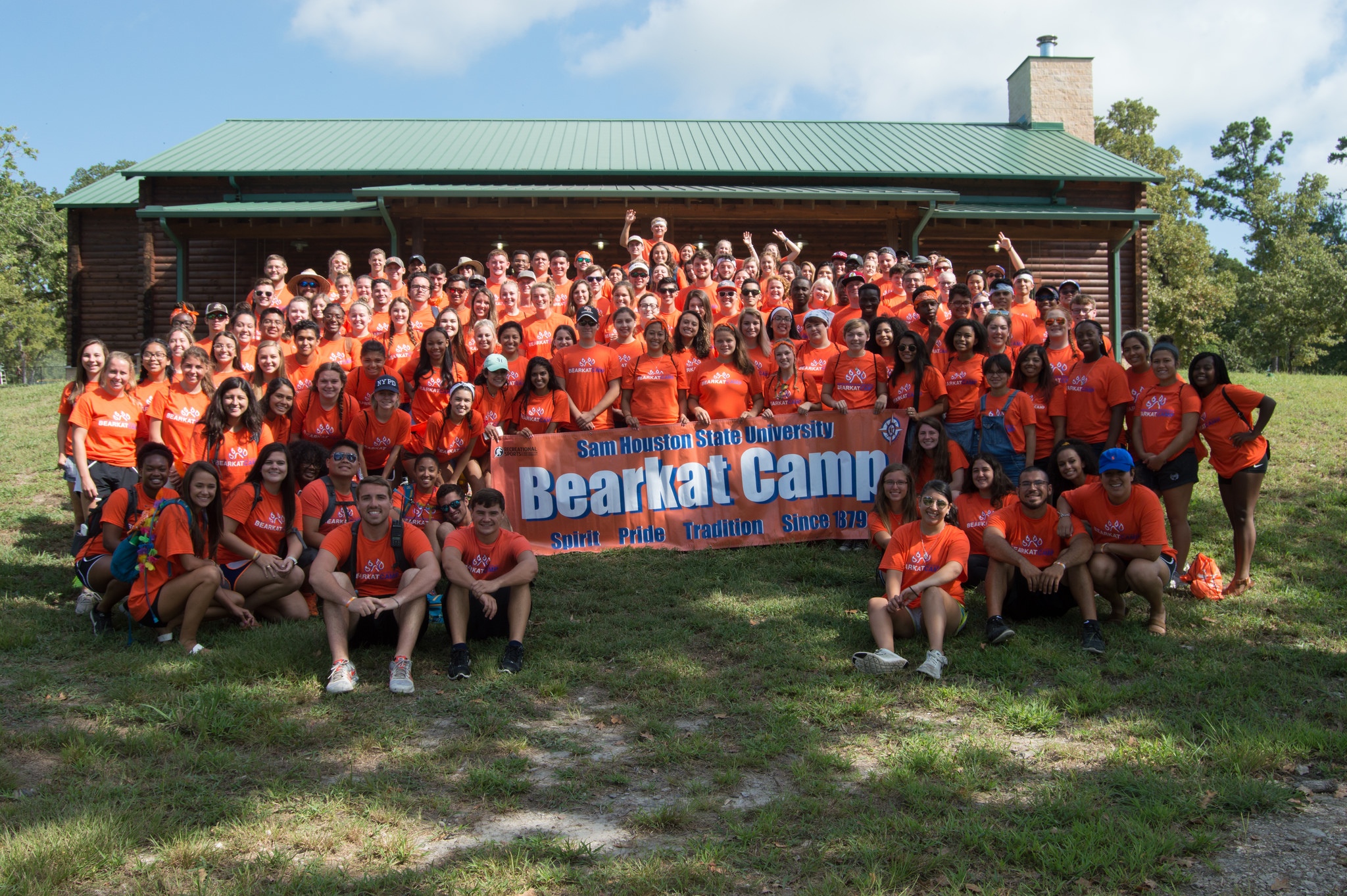 Large group of students at Bearkat Camp.