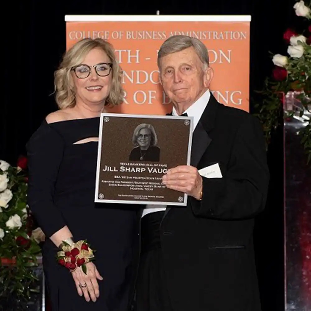 Jill Sharp Vaughan and founding chair James B. Bexley at the 2018 Texas Bankers Hall of Fame.
