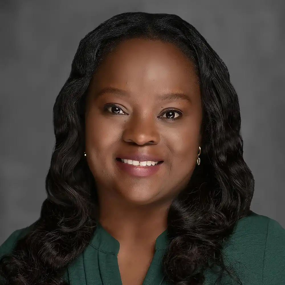 Lola Barbarinde, MD, headshot