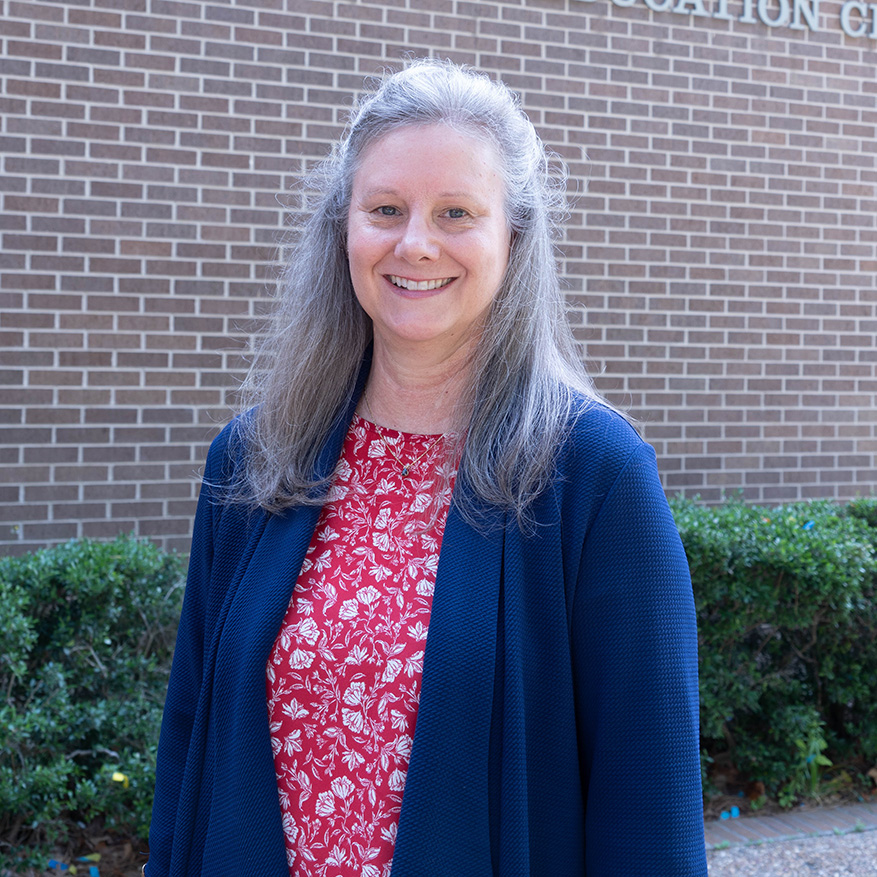 Headshot of Dr. Holly Weimar