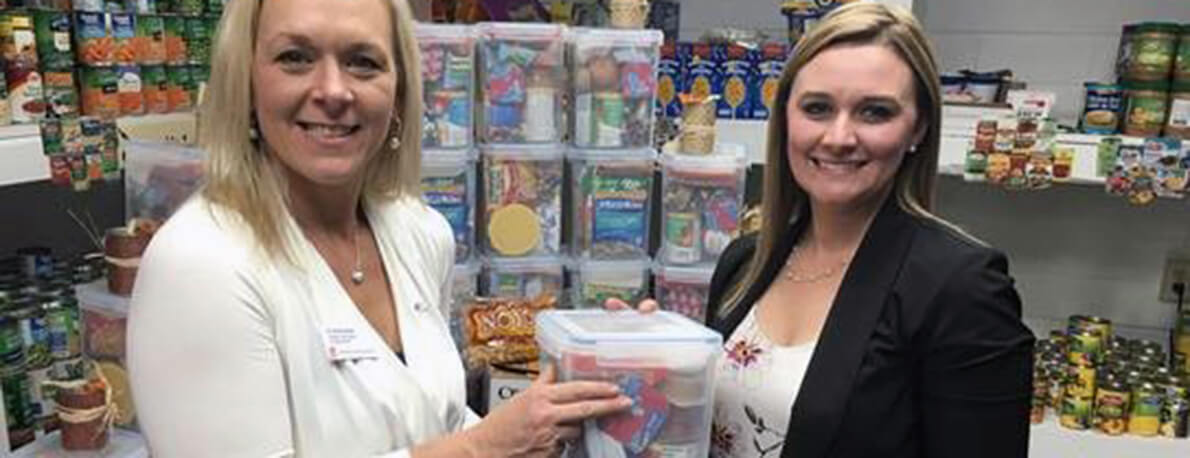 Kristy Vienne and Kathleen Gilbert at Food Pantry