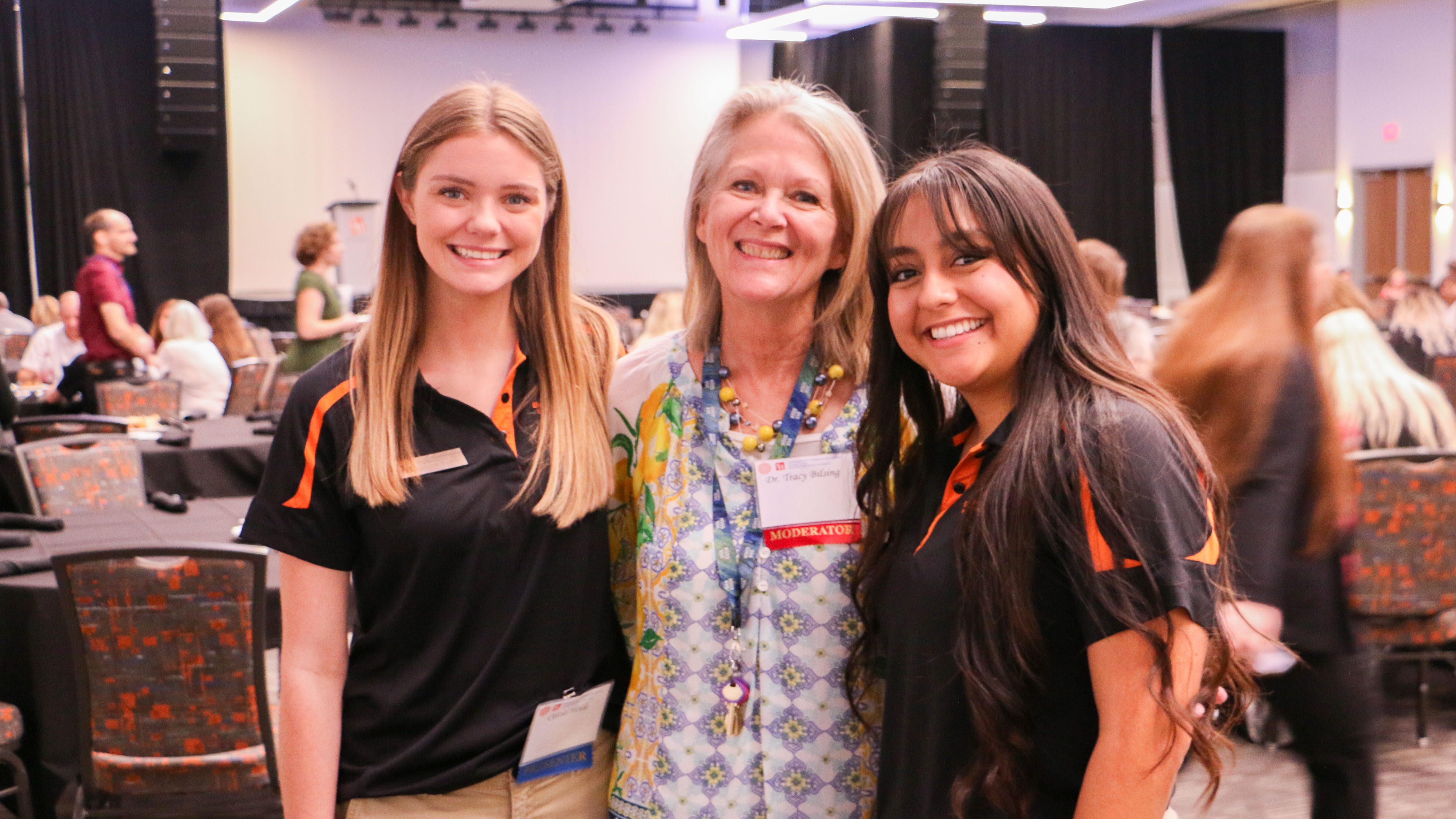 Dr. Bilsing and Honors Ambassadors at the URS