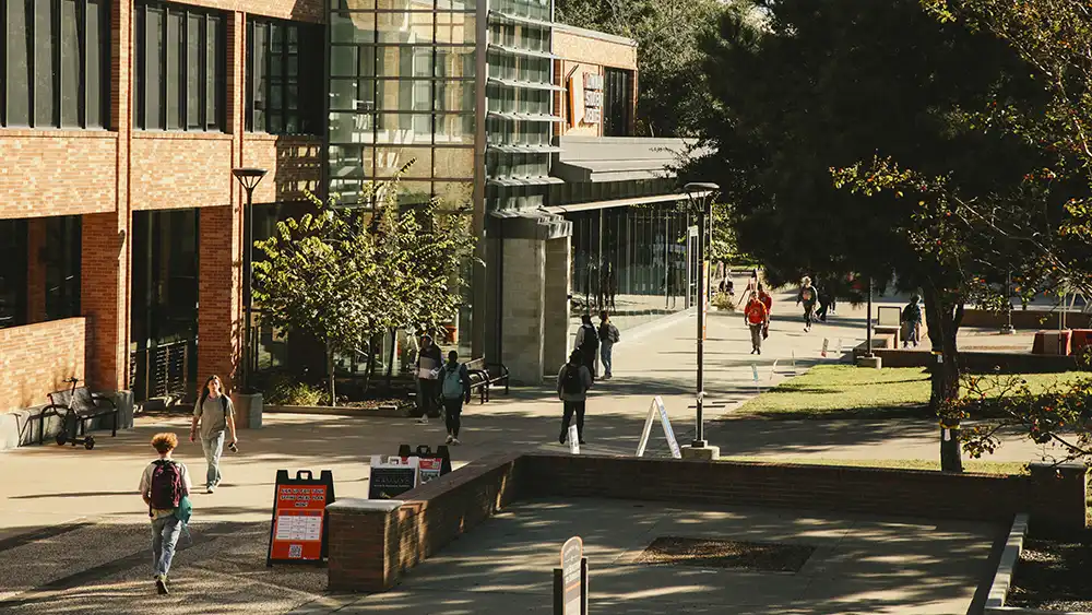 SHSU campus picture of the Lowman Student Center.