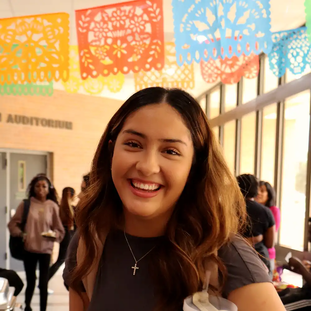 SHSU student participates in Hispanic Heritage month.