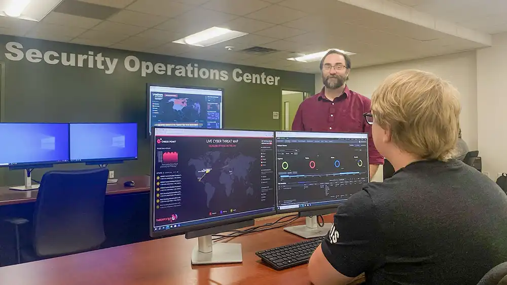 Teacher and Student in the Security Operation Center