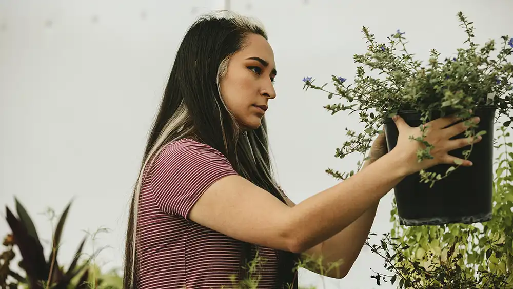 Man in suit talking to another man