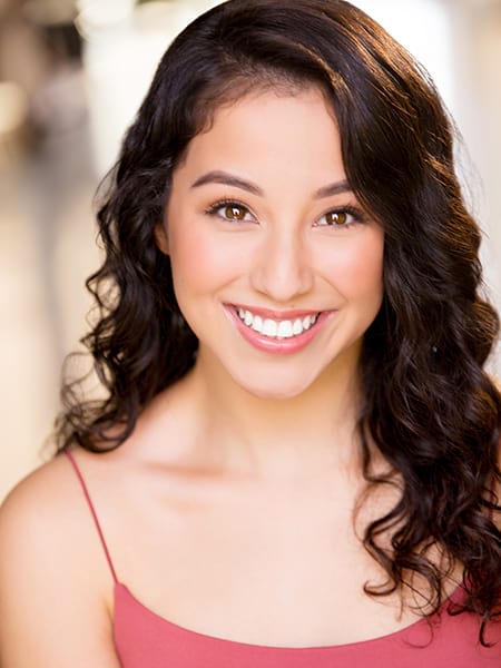 Anissa Garza Headshot Image