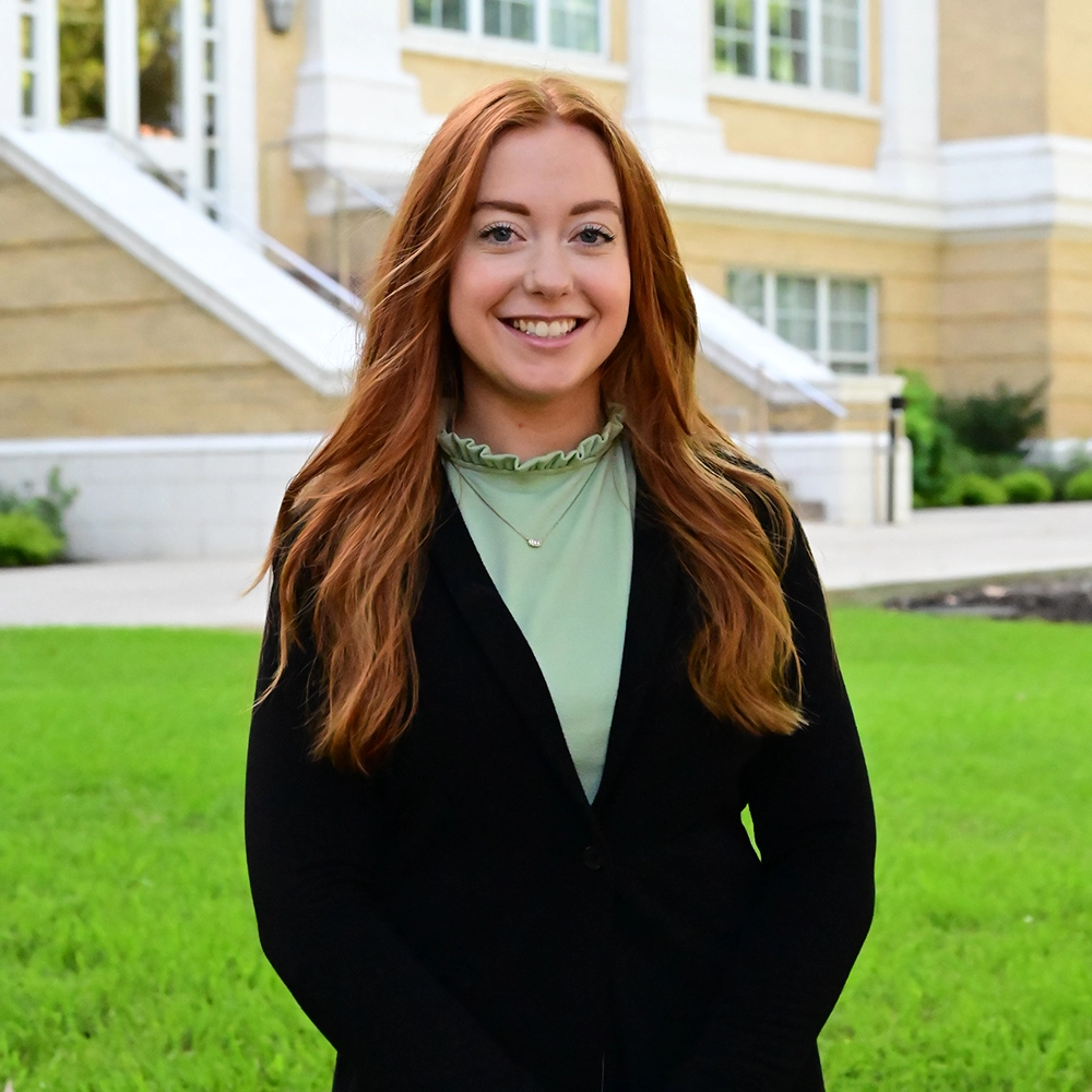 Admissions Counselor Shannon