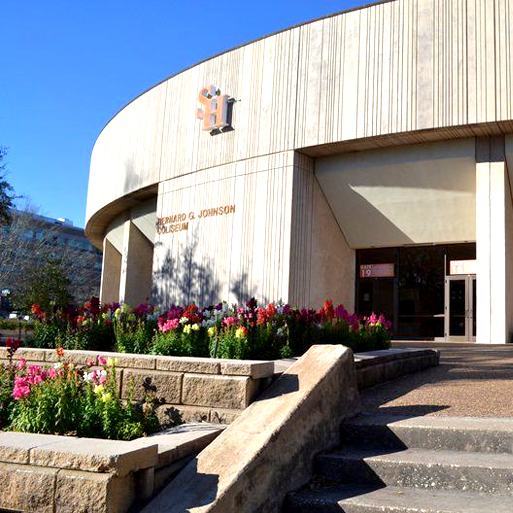 outside view of coliseum