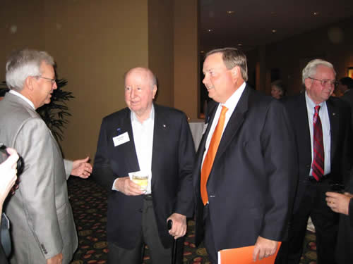 Earl Higgins introduces George Mitchell to Montgomery County