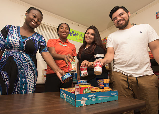 Food pantry group