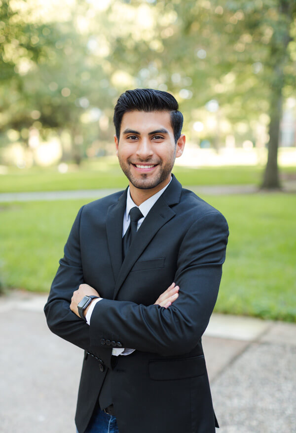 Daniel Figueroa Headshot