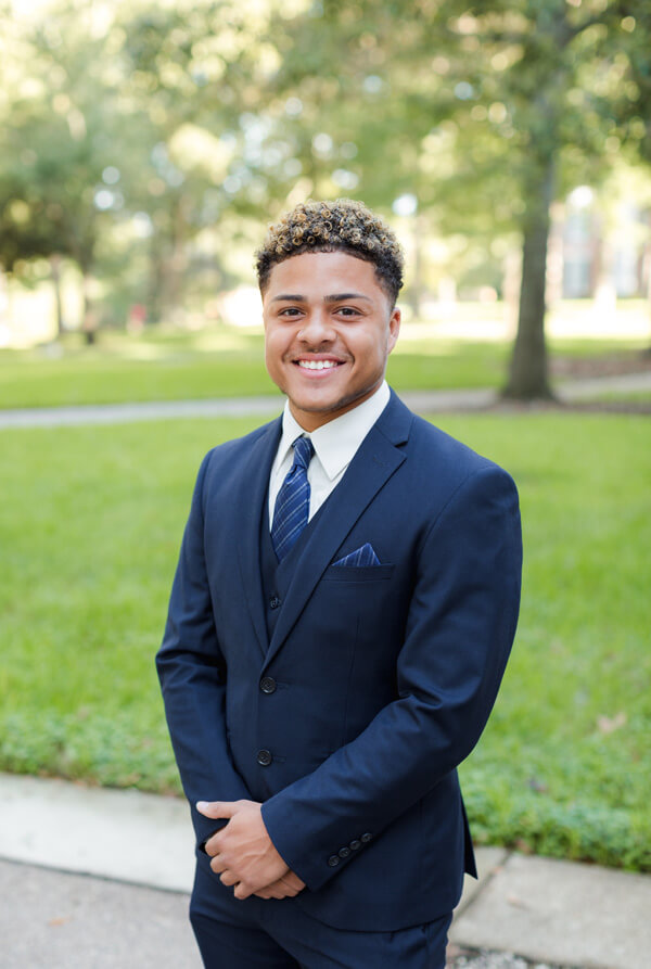 Marsalis Johnson Headshot