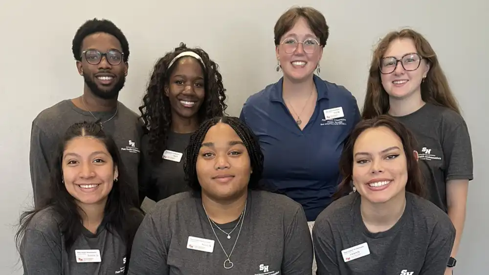 Photo of 2025-2026 Peer Health Ambassadors: Davis, Riley, Emily, Rachel, Danna, Morgan, Natalia.