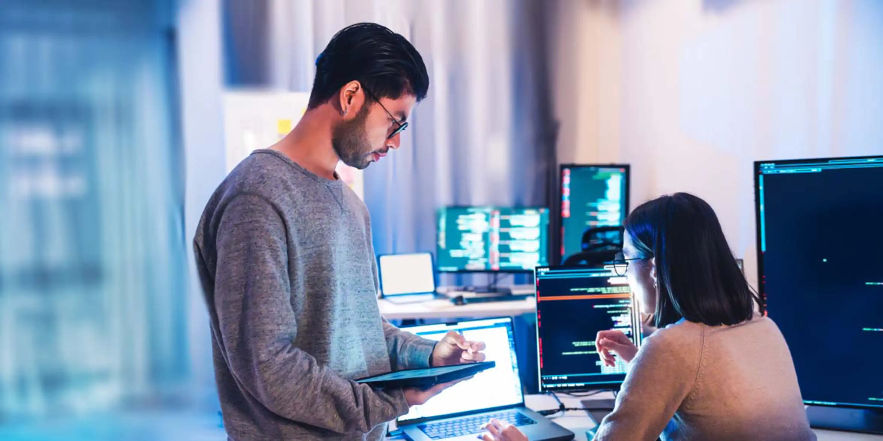 SHSU graduate student working full-time while taking classes