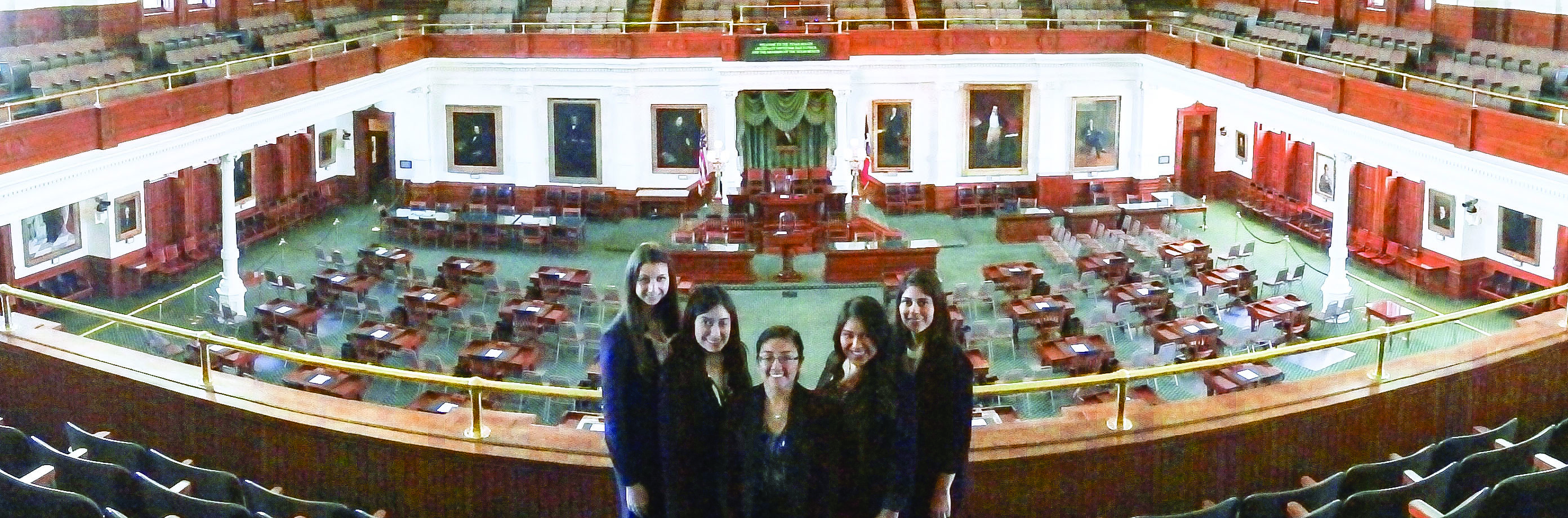 Capitol_Senate_Girls_Pano_1