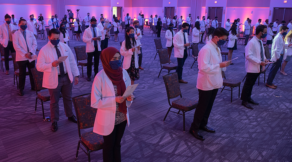 8.August.WhiteCoat