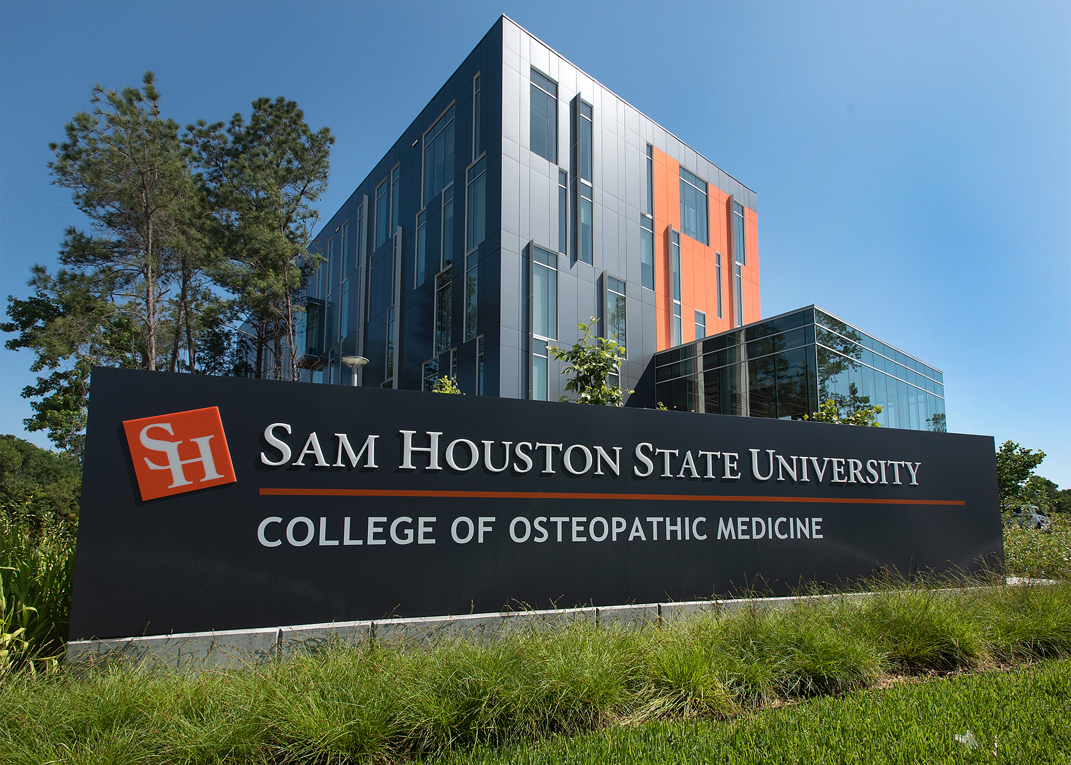 College of Osteopathic Medicine Building, Conroe, Texas