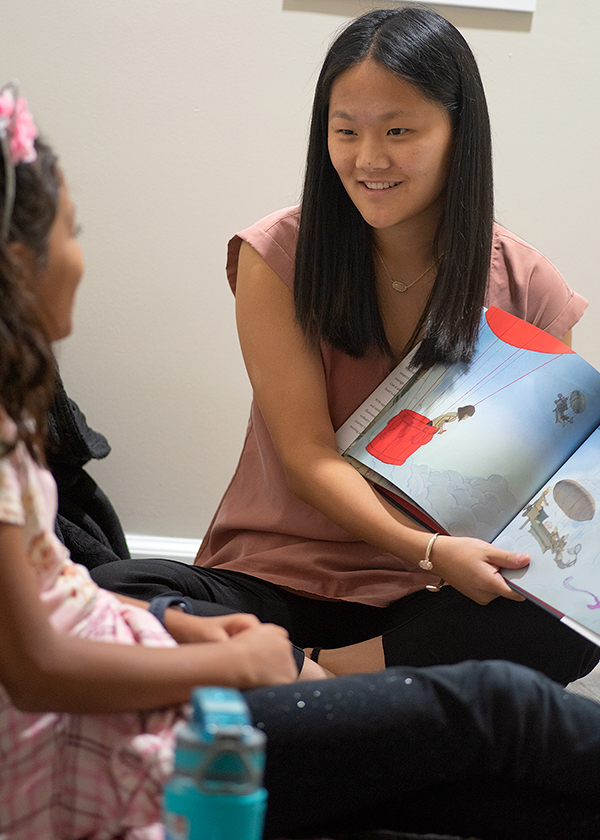 Bearkat Student Teacher in the classroom