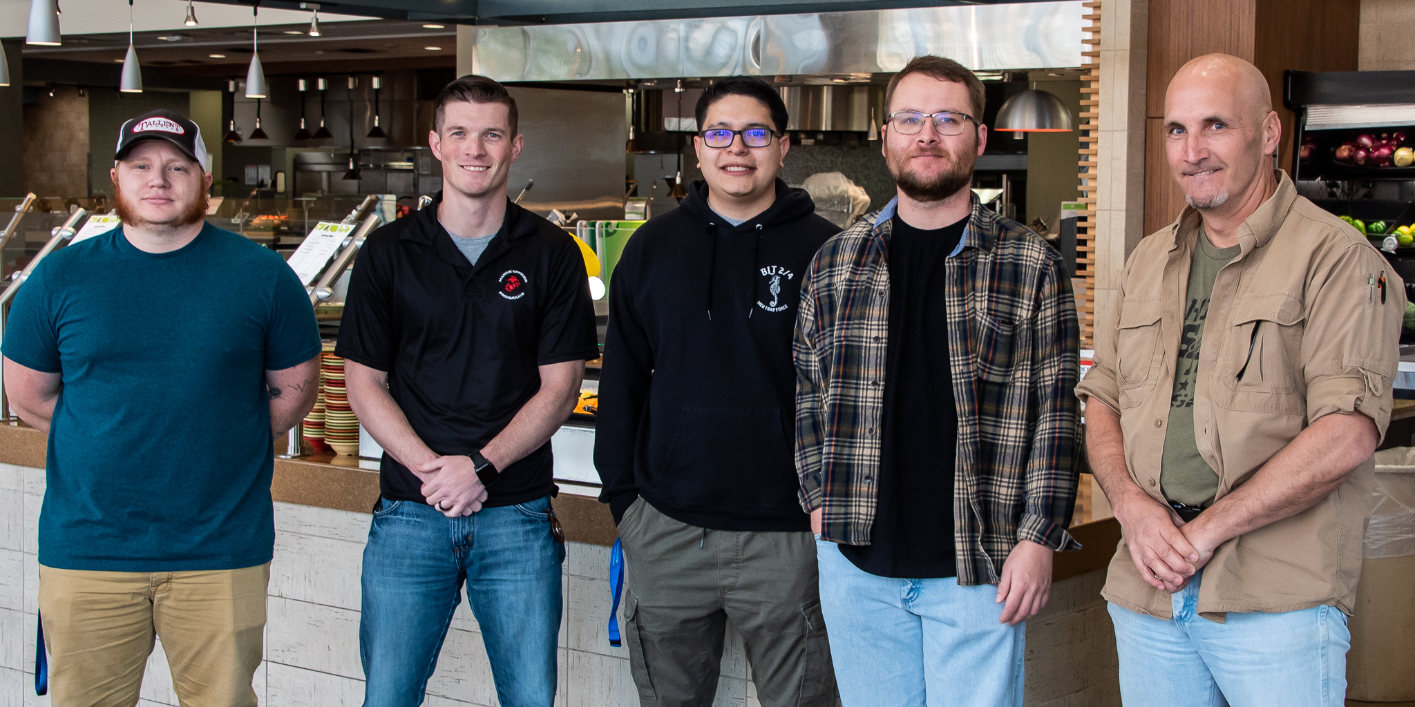 Student Veterans in Dining Hall